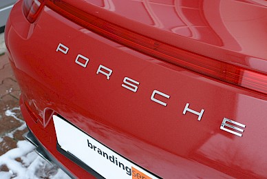 Vollverklebung Porsche 911 Carrera 4s Cabrio Von Schwarz In Rot Metallic Glanzend  (Bild 9/15)