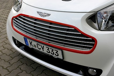 Beschriftung Aston Martin Cygnet Union Jack  (Bild 4/5)