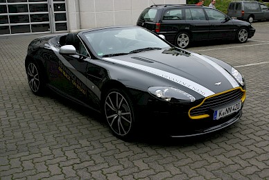 Beschriftung Aston Martin V8 Vantage N420  (Bild 2/4)