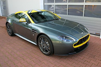 Dekorbeklebung Aston Martin V8 Vantage N430 Unon Jack  (Bild 2/10)