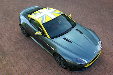 Dekorbeklebung Aston Martin V8 Vantage N430 Unon Jack  (Bild 3/10)