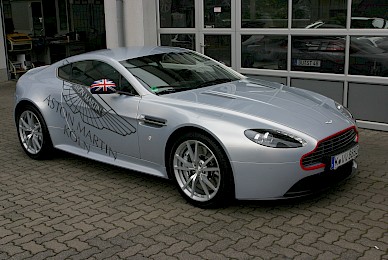 Dekorbeklebung Aston Martin V8 Vantage Unon Jack  (Bild 2/6)