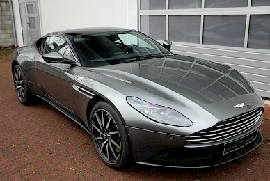 Teilbeklebung Aston Martin Db11 Dach Und Dachholm In Schwarz Glanzend  (Bild 2/8)