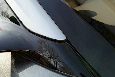 Teilbeklebung Aston Martin Db11 Dachholm In Silber Geburstet  (Bild 5/11)