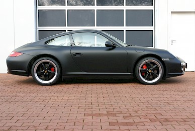 Vollverklebung Porsche 911 Carrera 4s Coupe Von Blau Metallic In Schwarz Matt 