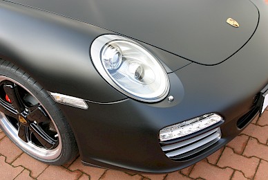 Vollverklebung Porsche 911 Carrera 4s Coupe Von Blau Metallic In Schwarz Matt  (Bild 3/9)