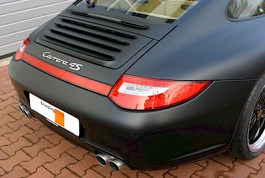 Vollverklebung Porsche 911 Carrera 4s Coupe Von Blau Metallic In Schwarz Matt  (Bild 6/9)