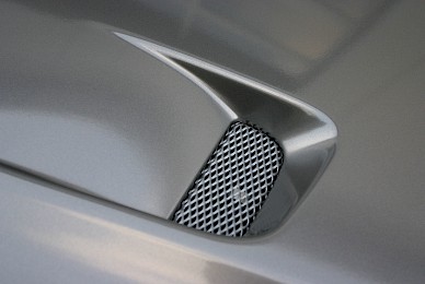 Vollverklebung Aston Martin Dbs Von Rot In Anthrazit Metallic  (Bild 4/13)