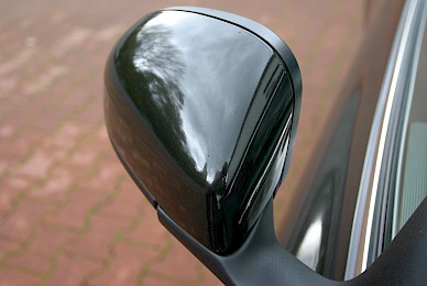 Vollverklebung Aston Martin Virage Volante Von Silber Metallic Inschwarz Metallic  (Bild 12/17)