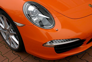 Vollverklebung Porsche 911 Carrera Coupe Von Schwarz In Orange Glanzend  (Bild 2/10)
