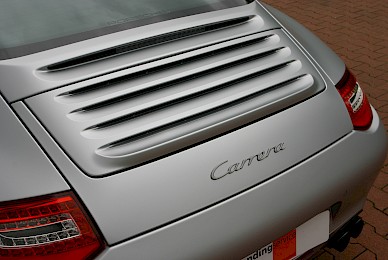 Vollverklebung Porsche 911 Carrera Coupe Von Schwarz In Silber Metallic Matt  (Bild 6/8)