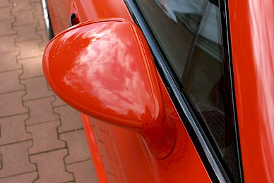 Vollverklebung Porsche Panamera Turbo Von Schwarz In Rot Glanzend  (Bild 4/9)