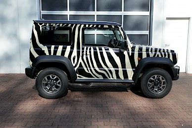Dekorbeklebung Suzuki Jimny Im Daktari Style 