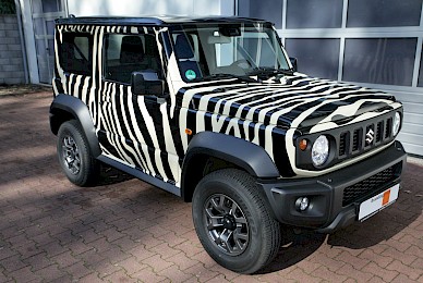 Dekorbeklebung Suzuki Jimny Im Daktari Style  (Bild 2/10)