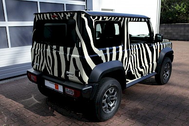 Dekorbeklebung Suzuki Jimny Im Daktari Style  (Bild 7/10)