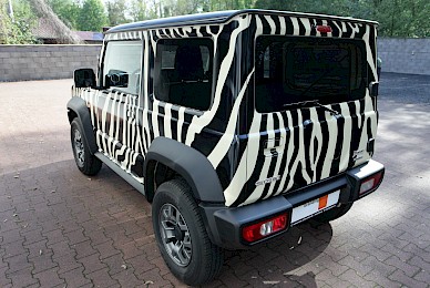 Dekorbeklebung Suzuki Jimny Im Daktari Style  (Bild 9/10)