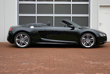 Teilbeklebung Audi R8 Rahmen Windschutzscheibe Von Michael Wendler  (Bild 2/3)