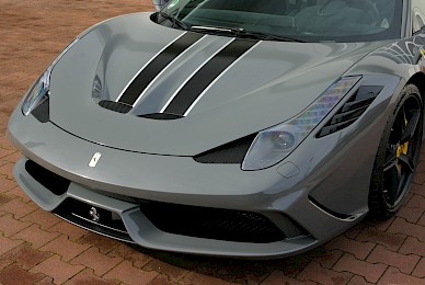Vollverklebung Ferrari 458 Speciale Von Schwarz In Grau Glaenzend  (Bild 4/14)