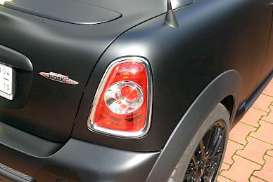 Vollverklebung Mini Roadster Jcw Von Anthrazit In Schwarz Matt Mit Dekoren Sport Stripes  (Bild 8/10)