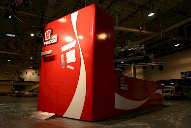 Werbetechnik Beschriftung Des Coca Cola Messestands 