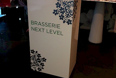 Werbetechnik Dekorbeklebung Von Moebeln Kameha Grand Hotel  (Bild 2/5)