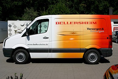Fahrzeugvollverklebung Mercedes Sprinter Bellersheim Mit Digitaldrucken  (Bild 2/3)