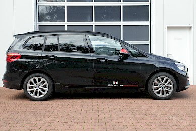 Fahrzeugbeschriftung Bmw 2er Dirk Muller Gebaeudedienste  (Bild 2/7)