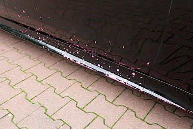 Fahrzeugbeschriftung Mercedes Cls Telekom Magenta Spritzer  (Bild 4/5)