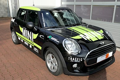 Fahrzeugbeschriftung Mini One 5 Tuerer Rsv Dueren Begleitfahrzeug  (Bild 8/9)