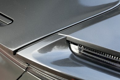 Vollverklebung Aston Martin Db11 Von Dunkelblau In Quantum Silver  (Bild 9/10)