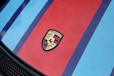 Porsche Boxster 718 Spyder Im Martini Design Und Steinschlagschutz Vvorderwagen 