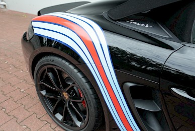 Porsche Boxster 718 Spyder Im Martini Design Und Steinschlagschutz Vvorderwagen  (Bild 5/14)
