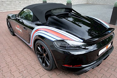 Porsche Boxster 718 Spyder Im Martini Design Und Steinschlagschutz Vvorderwagen 