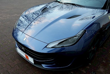 Ferrari Portofino Steinschlagschutz Kompletter Vorderwagen  (Bild 4/8)