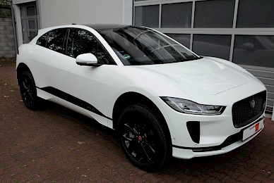 Jaguar I Pace Vollverklebung Von Schwarz In White Pearlescent Magenta  (Bild 2/13)