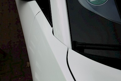 Jaguar I Pace Vollverklebung Von Schwarz In White Pearlescent Magenta  (Bild 7/13)