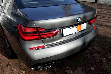 Teilbeklebung Bmw 750i Shadowline Schwarz Glaenzend  (Bild 6/9)