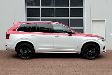 Teilbeklebung Eines Volvo Xc90 In Rotmetallic 