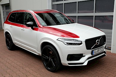 Teilbeklebung Eines Volvo Xc90 In Rotmetallic  (Bild 2/8)