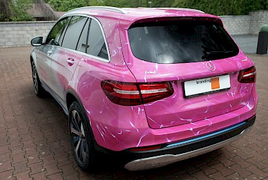 Digitaldruck An Einem Mercedes Glc F Cell Mitweissdruck Auf Transparent  (Bild 4/7)