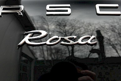 Porsche Macan Anfertigung Schriftzug Rosa In Porsche Schreibschrift 