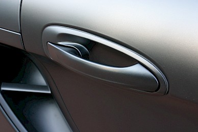 Porsche Cayman S Vollverklebung Von Gelb Auf Mattschwarz  (Bild 5/10)