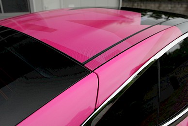 Teilbeklebung Tesla Model S Telekom  (Bild 7/8)