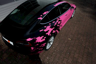 Vollverklebung Tesla Model 3 Telekom E Cannonball  (Bild 5/8)