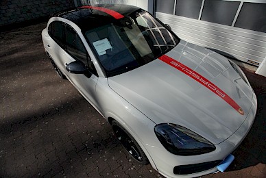 Dekorbeklebung Porsche Cayenne Coupe Turbo Motosport Dekor  (Bild 6/7)